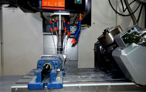 best cnc manufacturing services|most accurate cnc machine.